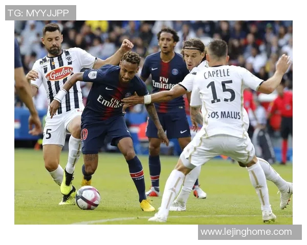 中超精彩对决曼联逆转巴黎圣日耳曼神扑时刻点燃全场热情